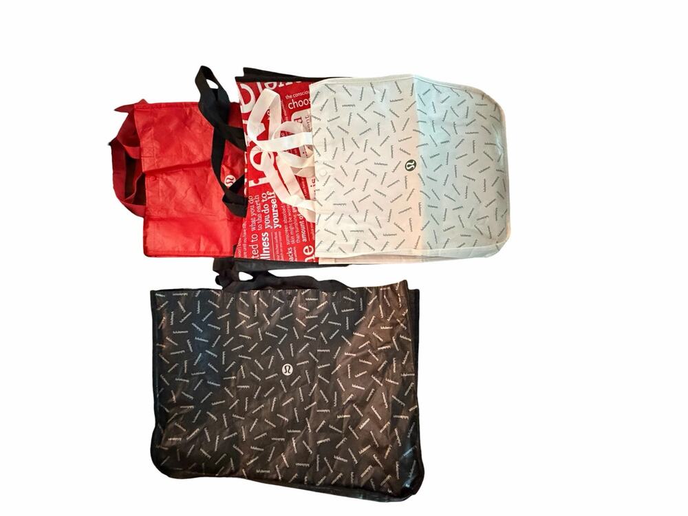 Lululemon Reusable Shopping Bags Lot 4   3 Medium & 1 Large Tote Shoppers
